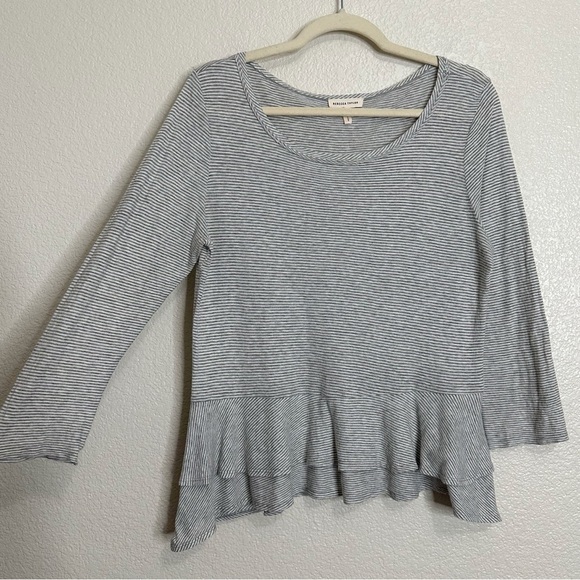 Rebecca Taylor 100% Cotton Gray Cream Striped Knit Peplum Top, Sz Large - Picture 3 of 12